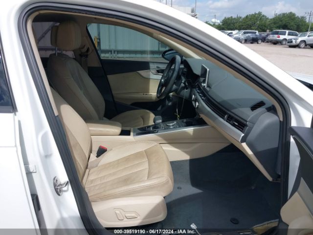 Photo 4 VIN: WAUKMAF43JA211893 - AUDI A4 