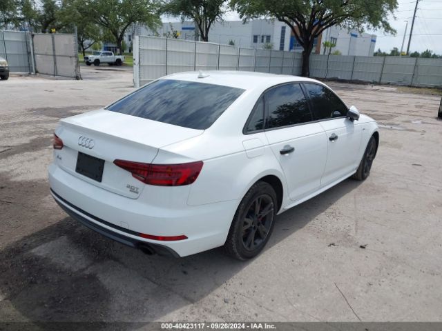 Photo 3 VIN: WAUKMAF46JA175570 - AUDI A4 