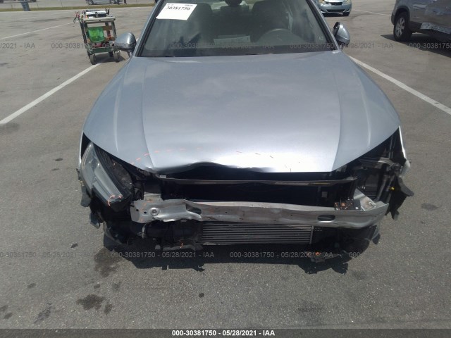 Photo 5 VIN: WAUKMAF47JA209886 - AUDI A4 