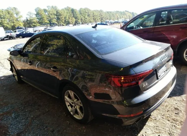 Photo 2 VIN: WAUKMAF48JA085952 - AUDI A4 