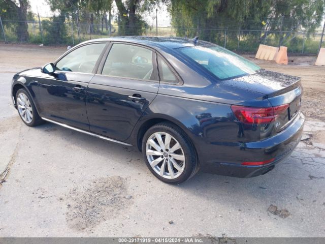 Photo 2 VIN: WAUKMAF49JA068125 - AUDI A4 