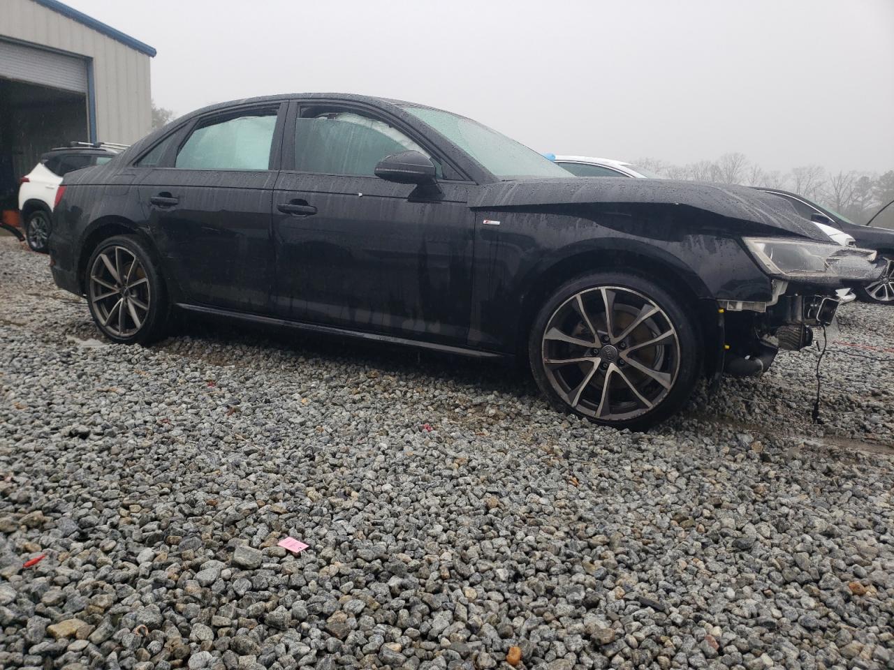 Photo 3 VIN: WAUKMAF4XJN019914 - AUDI A4 