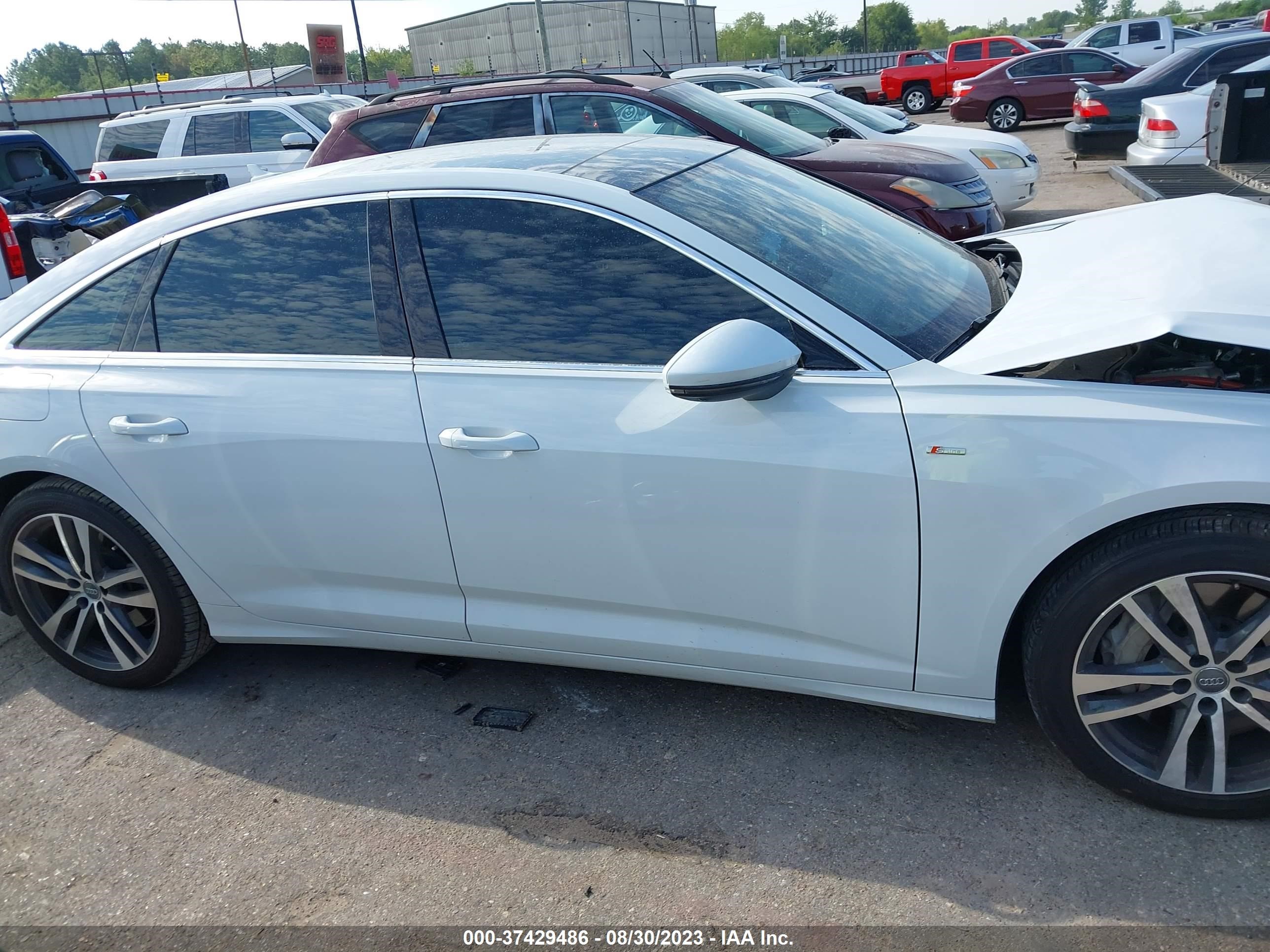 Photo 12 VIN: WAUL2AF24KN060937 - AUDI A6 