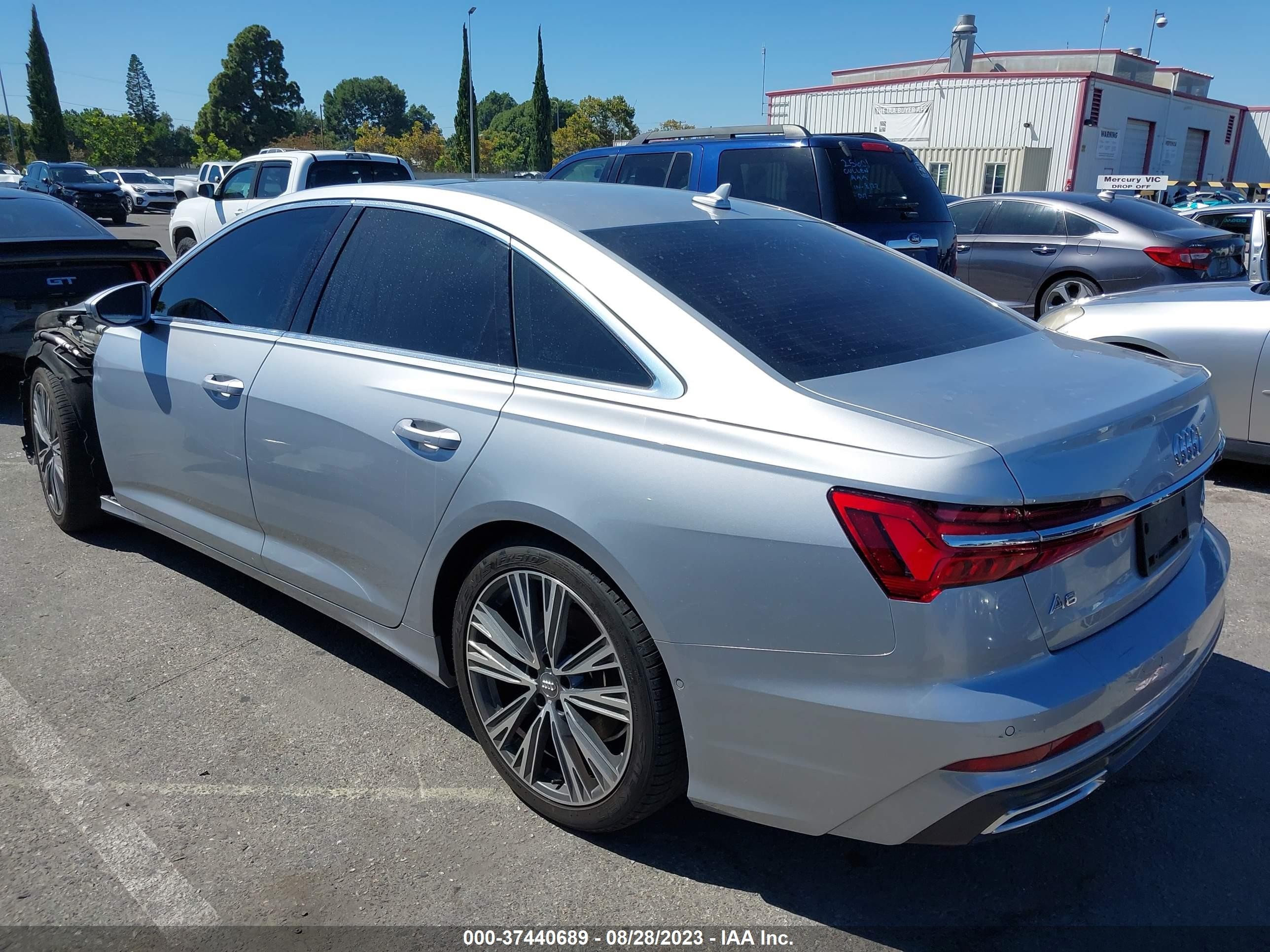 Photo 2 VIN: WAUL2AF29KN098423 - AUDI A6 