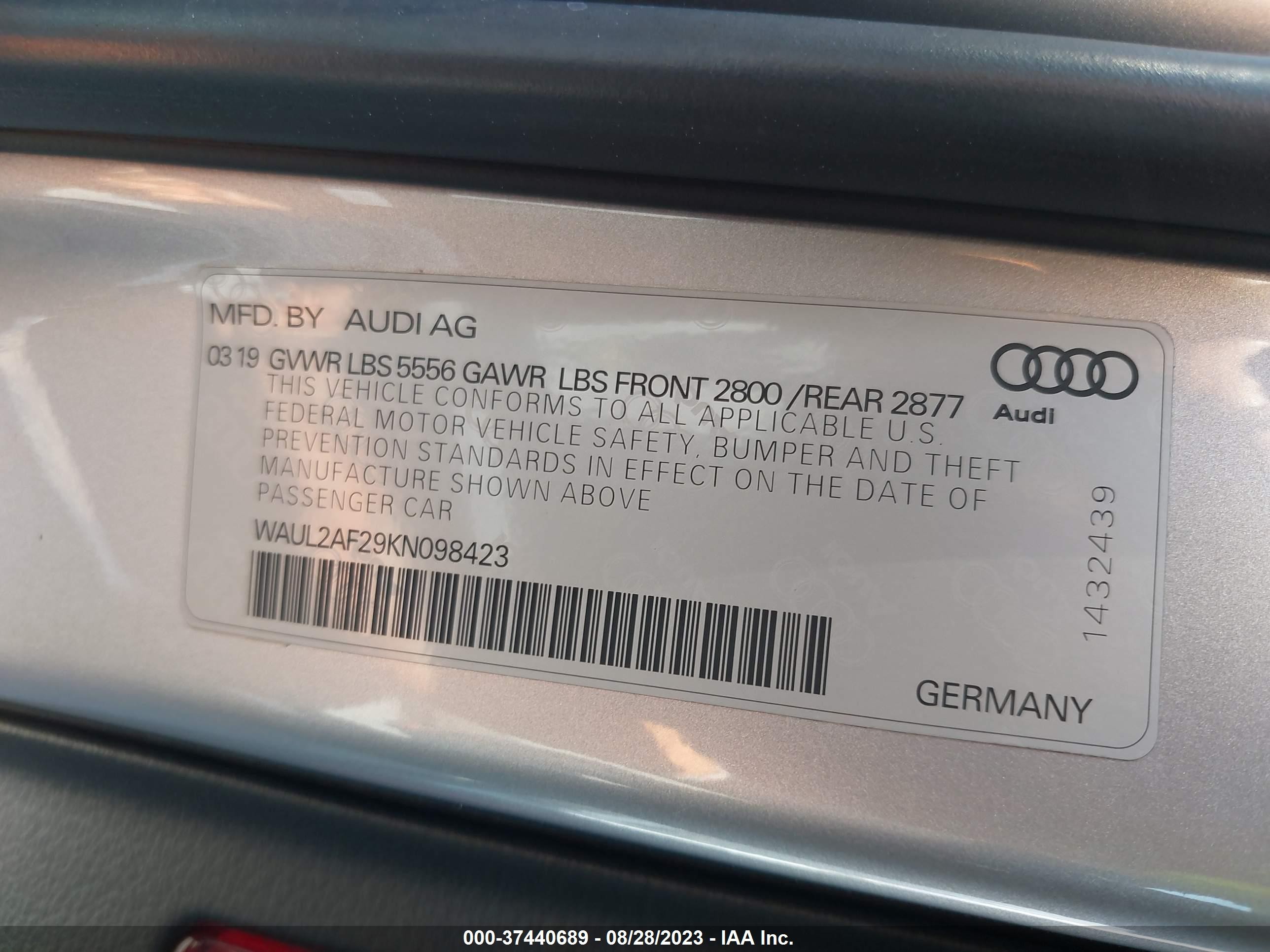 Photo 8 VIN: WAUL2AF29KN098423 - AUDI A6 