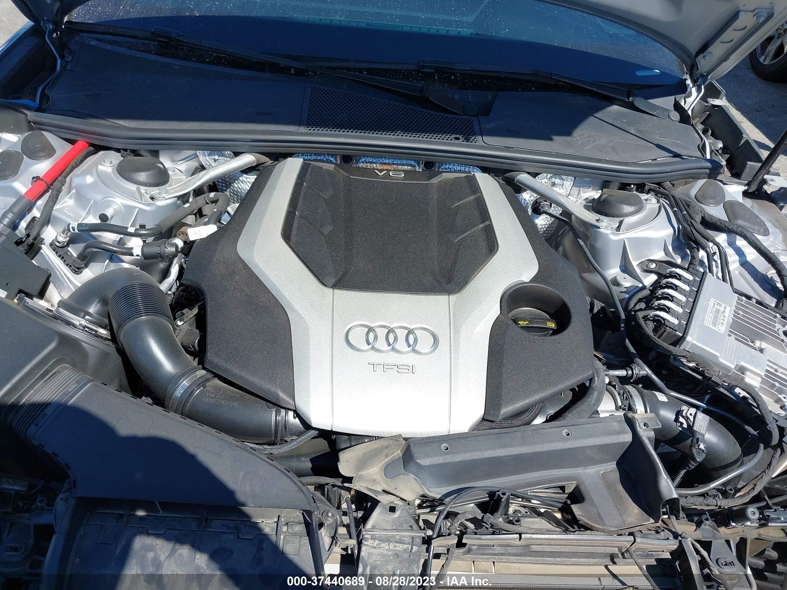 Photo 9 VIN: WAUL2AF29KN098423 - AUDI A6 