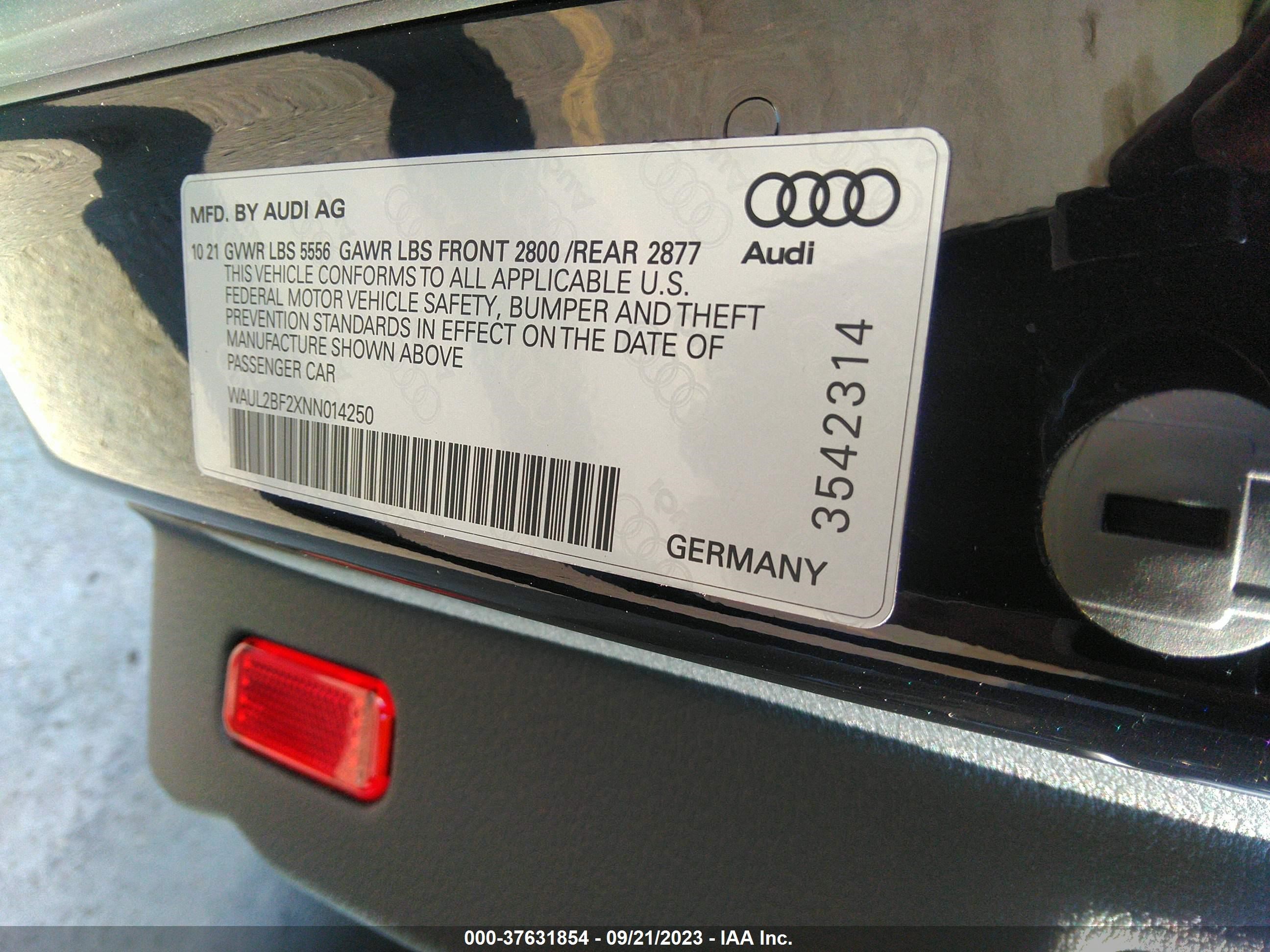 Photo 8 VIN: WAUL2BF2XNN014250 - AUDI A6 