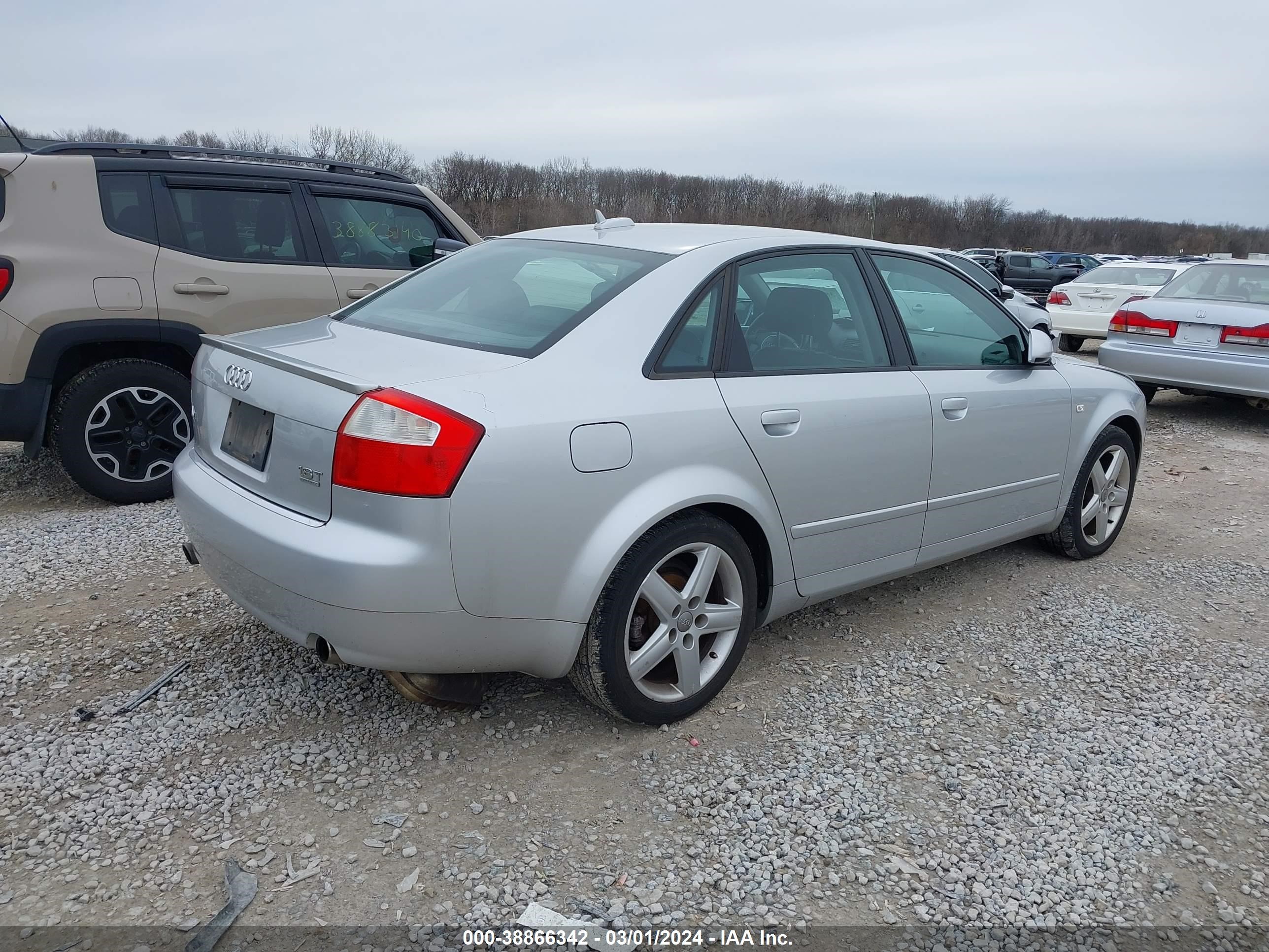 Photo 3 VIN: WAULC68E25A115527 - AUDI A4 