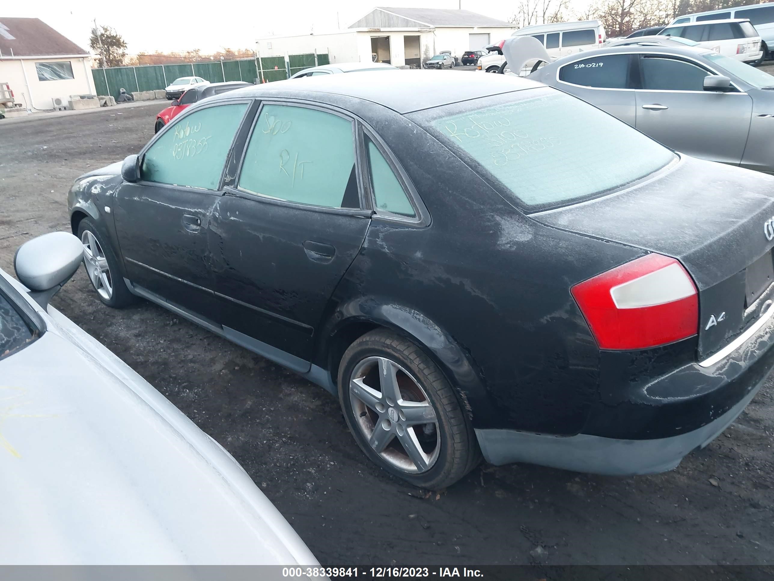 Photo 2 VIN: WAULC68E33A385704 - AUDI A4 