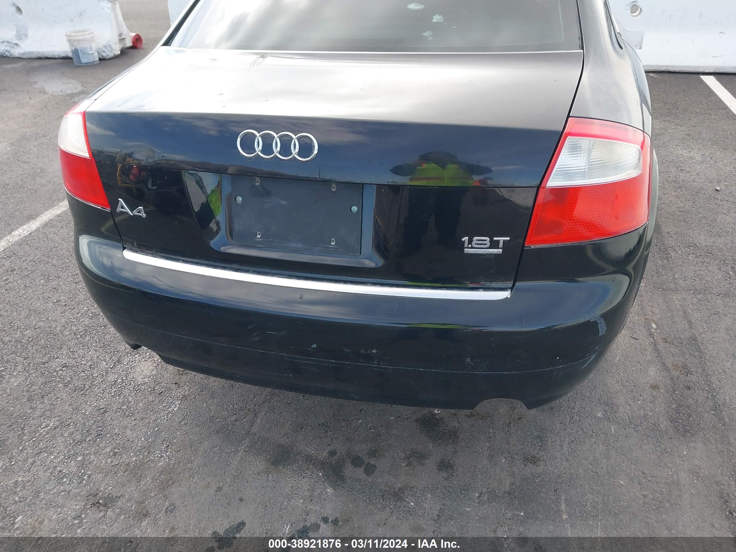 Photo 11 VIN: WAULC68E54A185618 - AUDI A4 