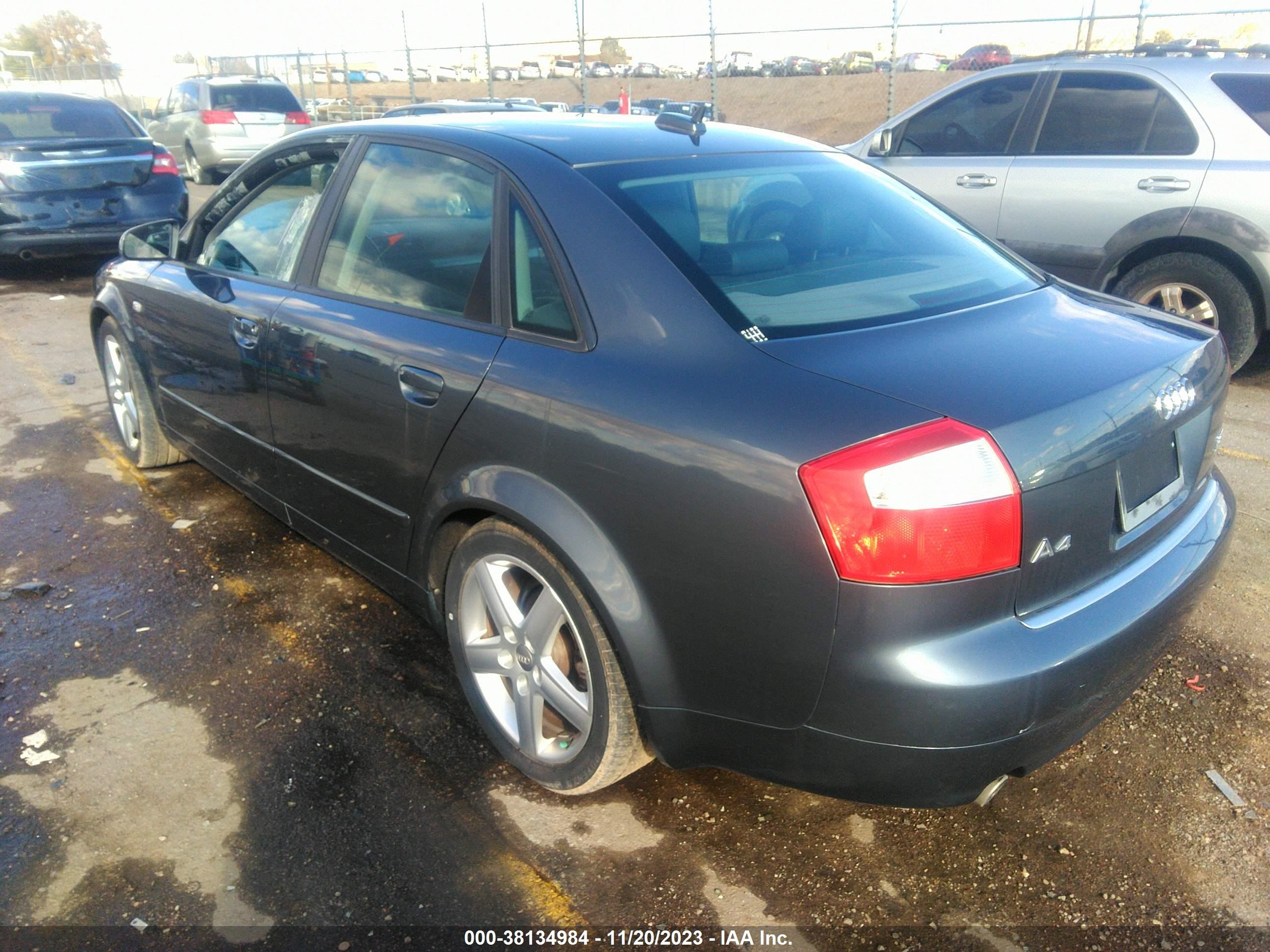 Photo 2 VIN: WAULC68E75A033177 - AUDI A4 