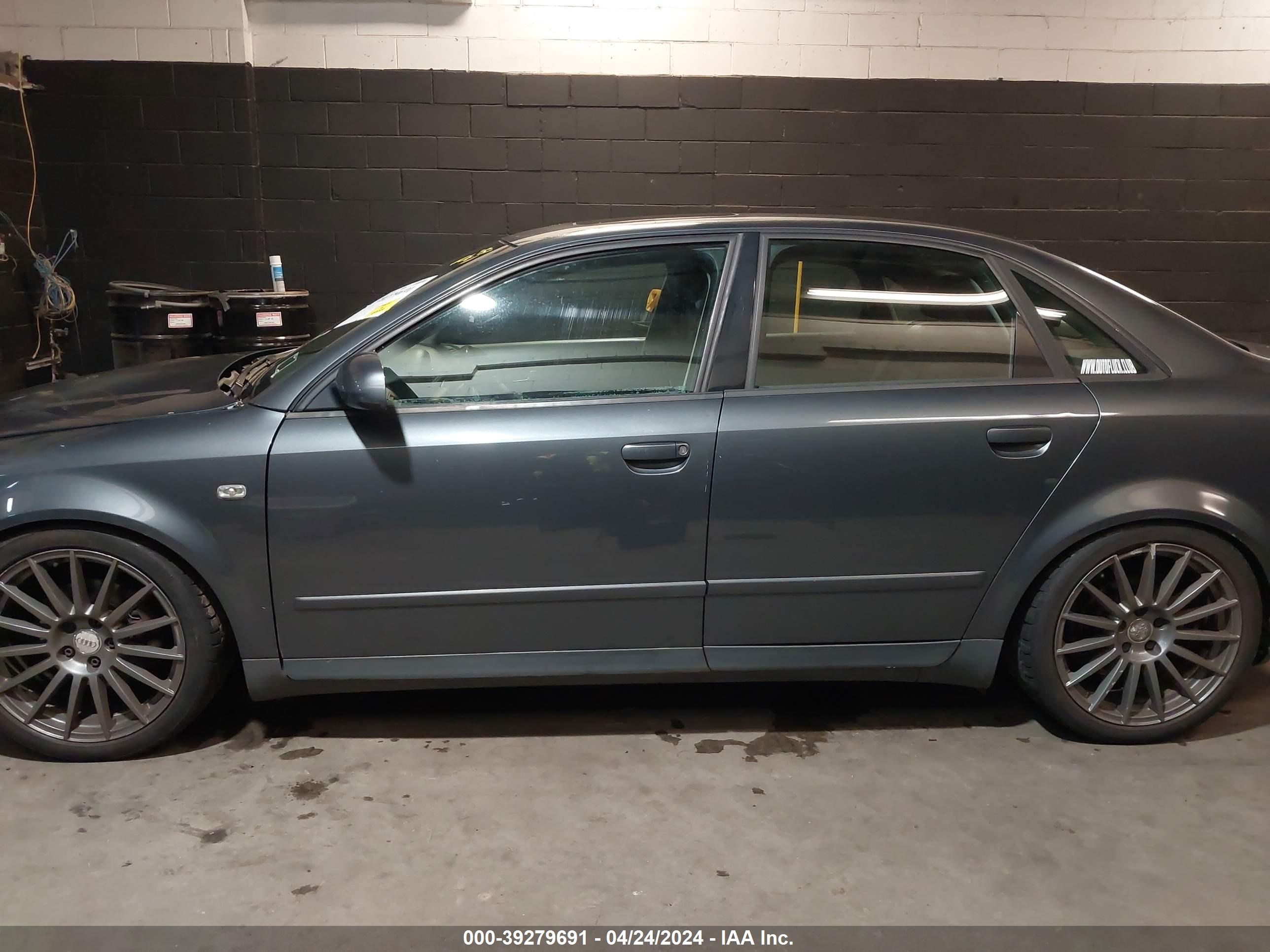 Photo 14 VIN: WAULC68E83A320153 - AUDI A4 