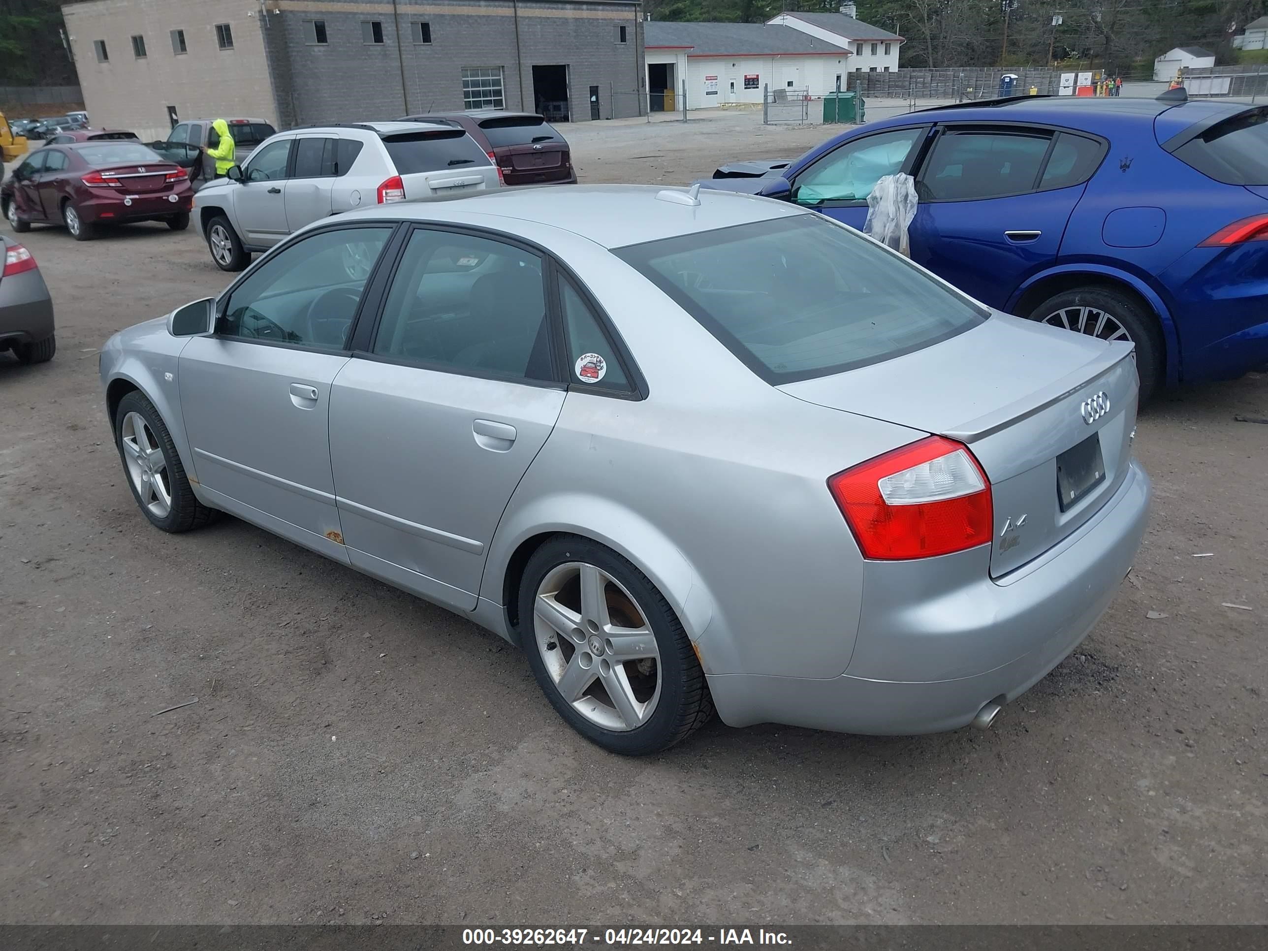 Photo 2 VIN: WAULC68E85A122532 - AUDI A4 