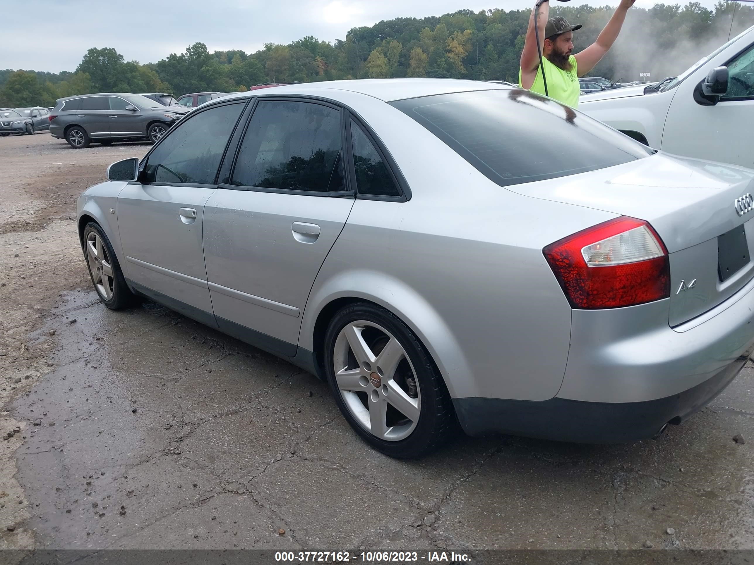 Photo 2 VIN: WAULC68E93A285820 - AUDI A4 