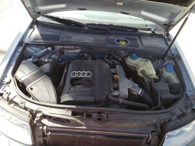 Photo 6 VIN: WAULC68EX2A133219 - AUDI A4 1.8T QU 