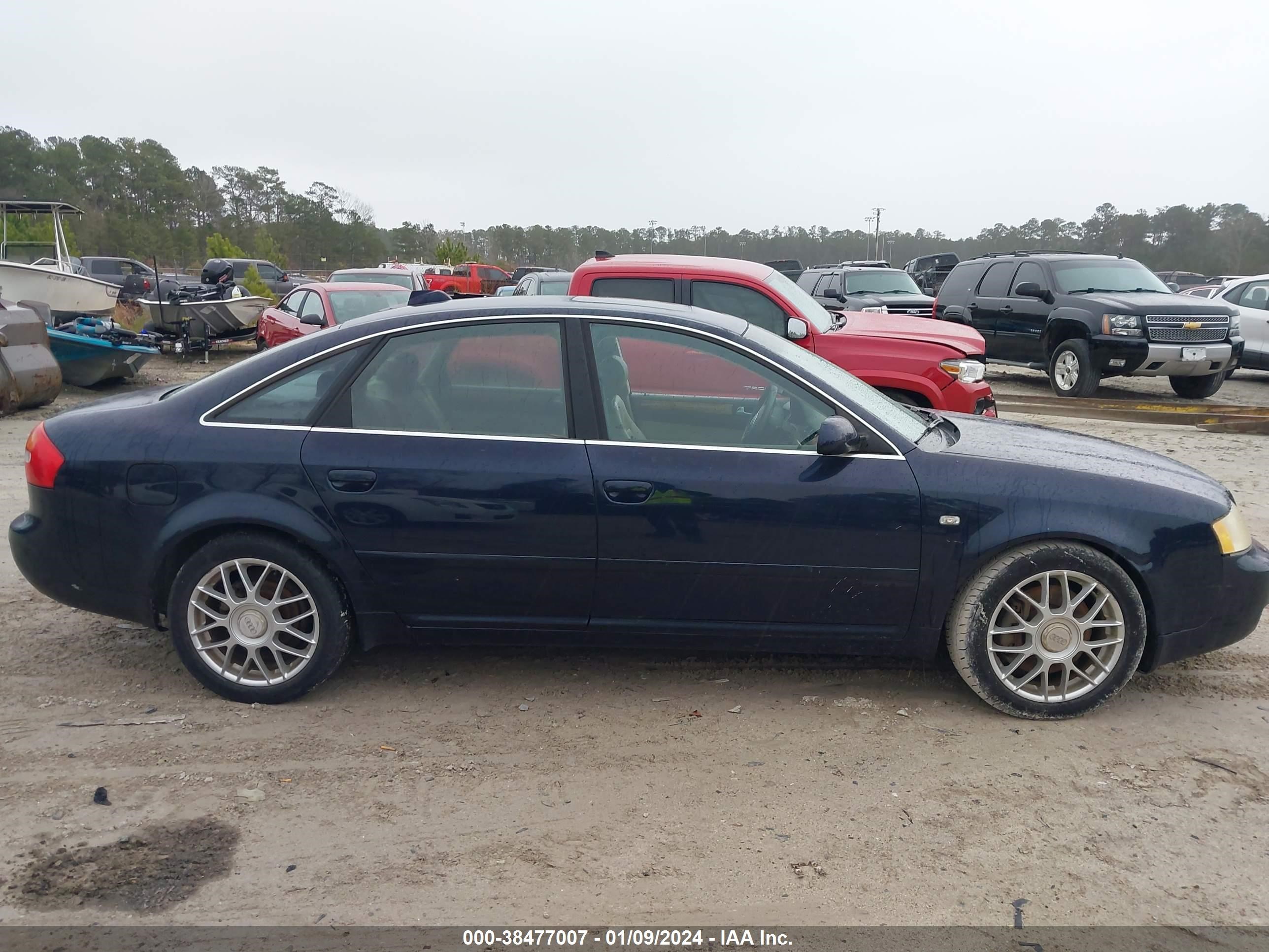 Photo 12 VIN: WAULD64BX4N003042 - AUDI A6 