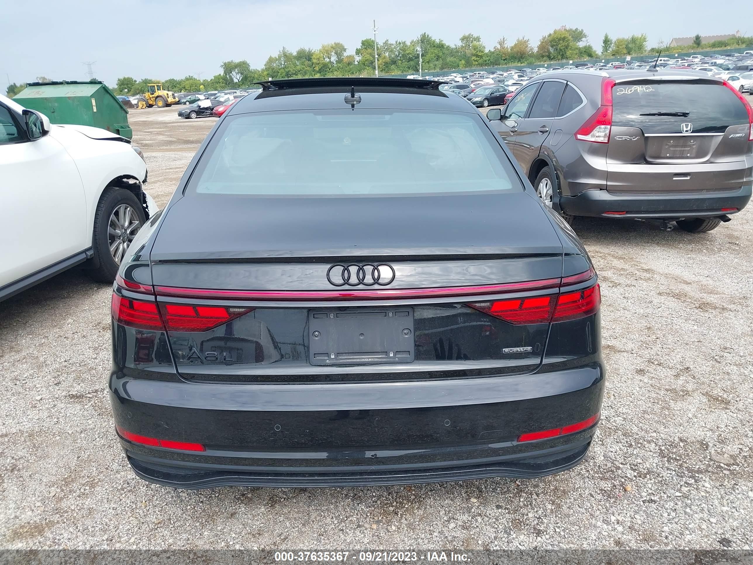 Photo 14 VIN: WAULDAF88NN005555 - AUDI A8 