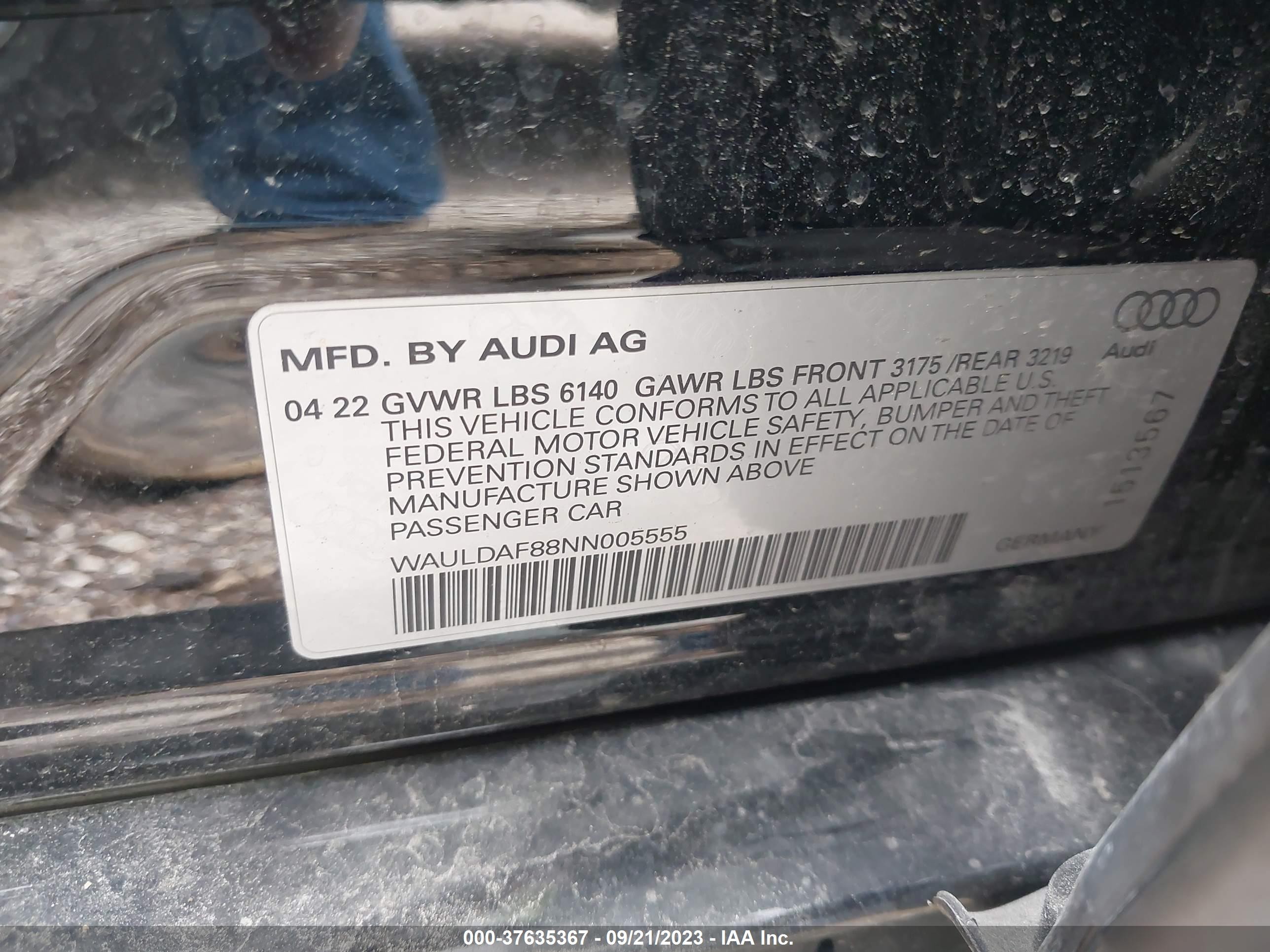 Photo 8 VIN: WAULDAF88NN005555 - AUDI A8 