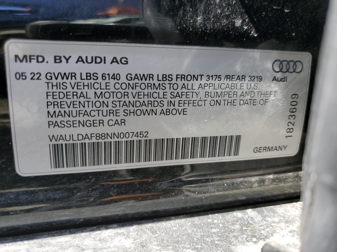 Photo 11 VIN: WAULDAF88NN007452 - AUDI A8 