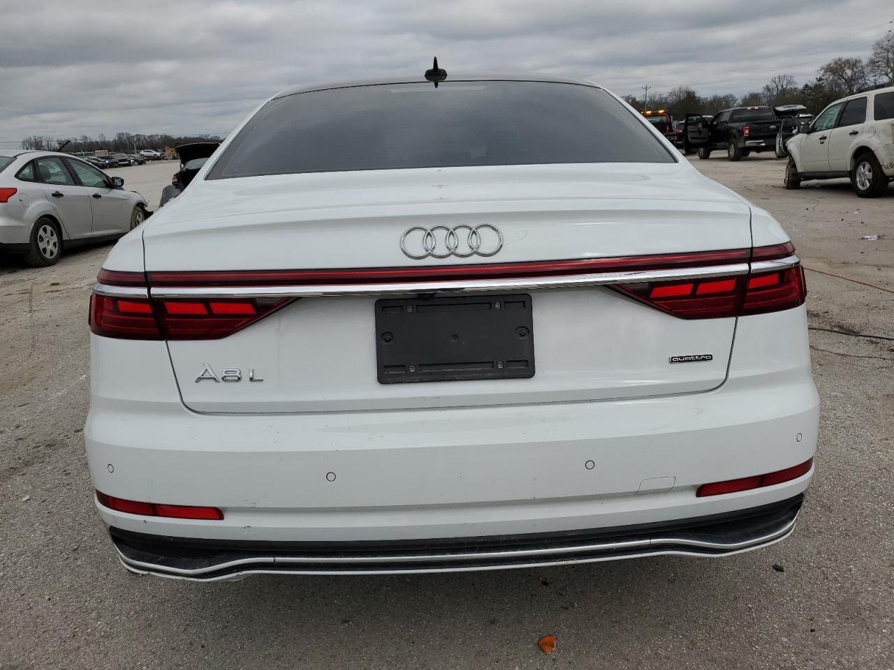 Photo 5 VIN: WAULDAF8XPN014924 - AUDI A8 