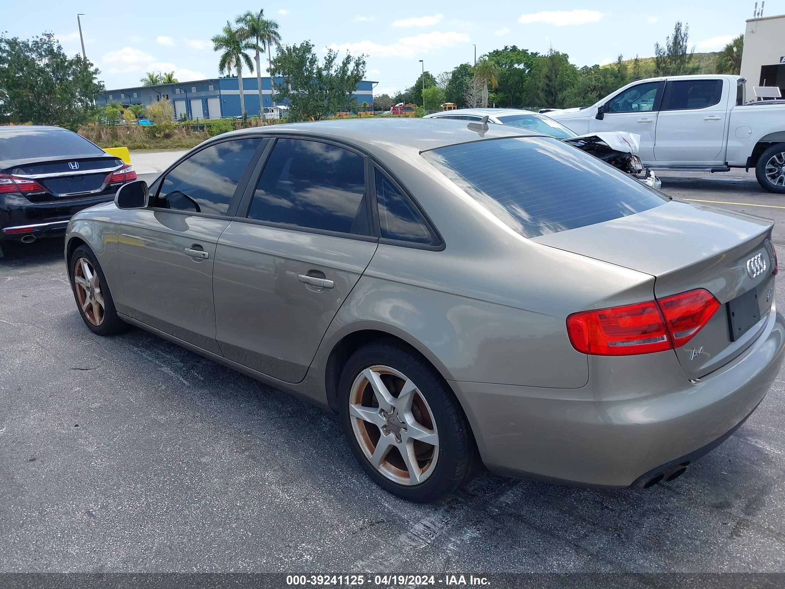 Photo 2 VIN: WAULF78K69N030188 - AUDI A4 