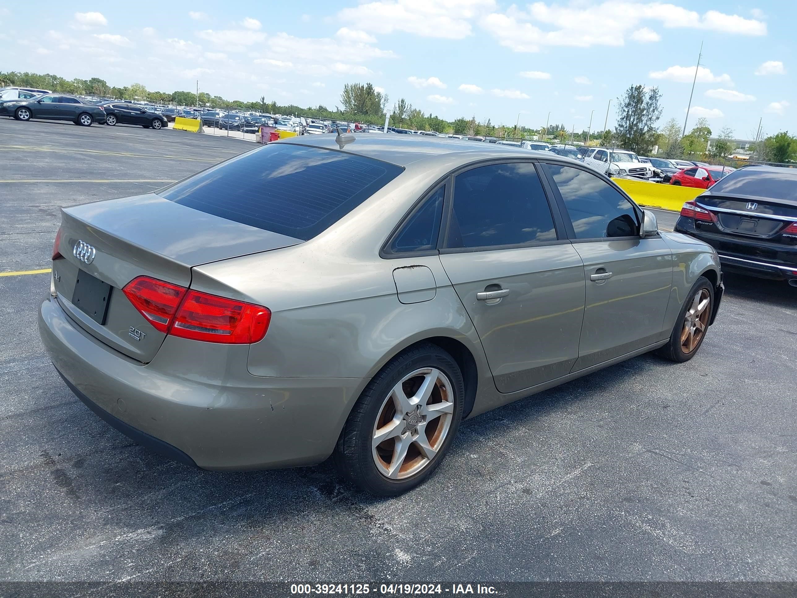 Photo 3 VIN: WAULF78K69N030188 - AUDI A4 