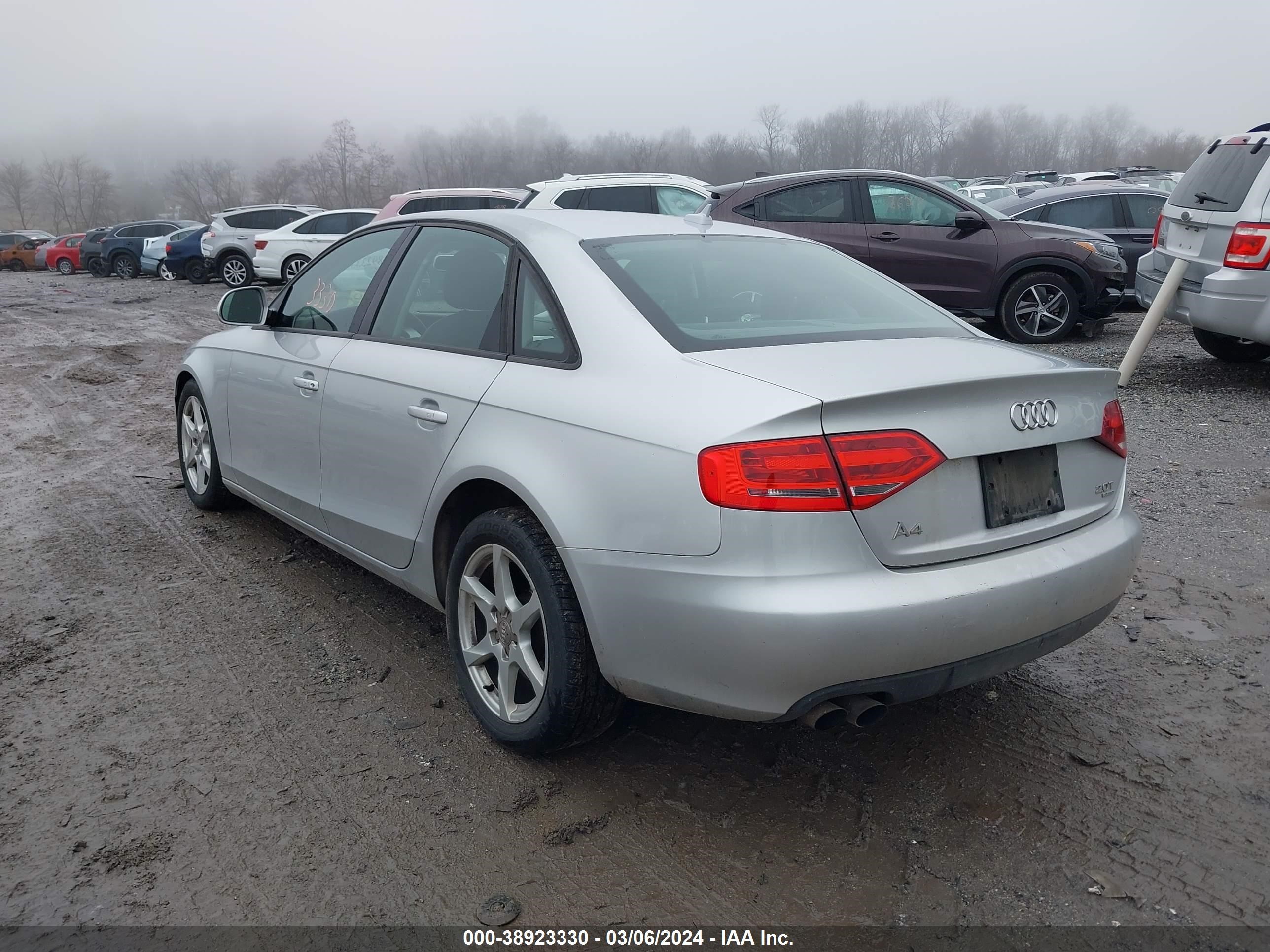 Photo 2 VIN: WAULF78K99N012381 - AUDI A4 