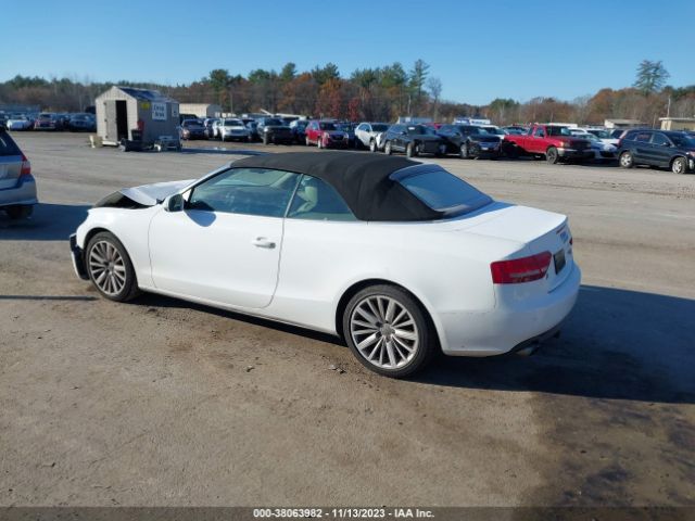 Photo 2 VIN: WAULFAFH4CN003132 - AUDI A5 