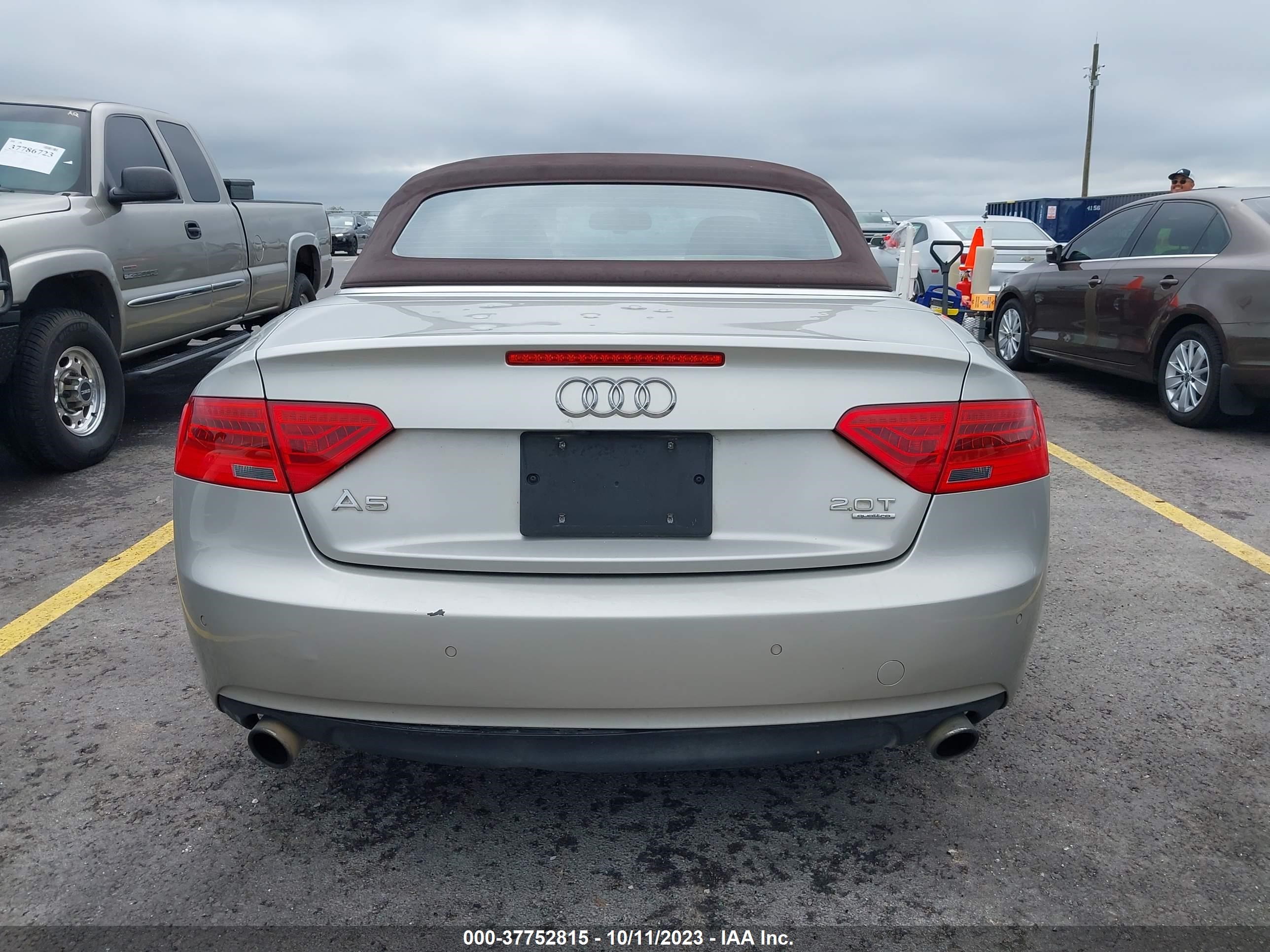 Photo 15 VIN: WAULFAFH4DN014794 - AUDI A5 