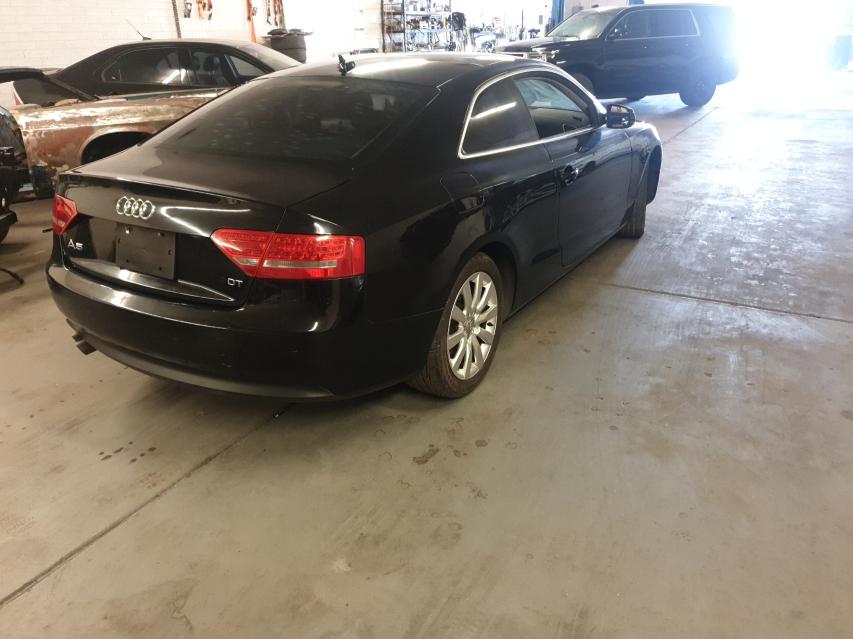 Photo 3 VIN: WAULFAFR2AA023649 - AUDI A5 PREMIUM 