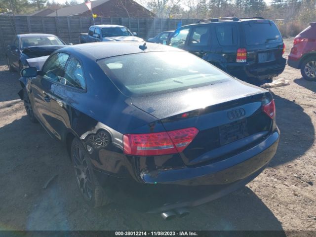 Photo 2 VIN: WAULFAFR2BA030635 - AUDI A5 