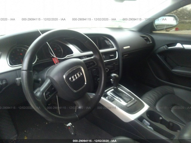 Photo 4 VIN: WAULFAFR2CA001833 - AUDI A5 