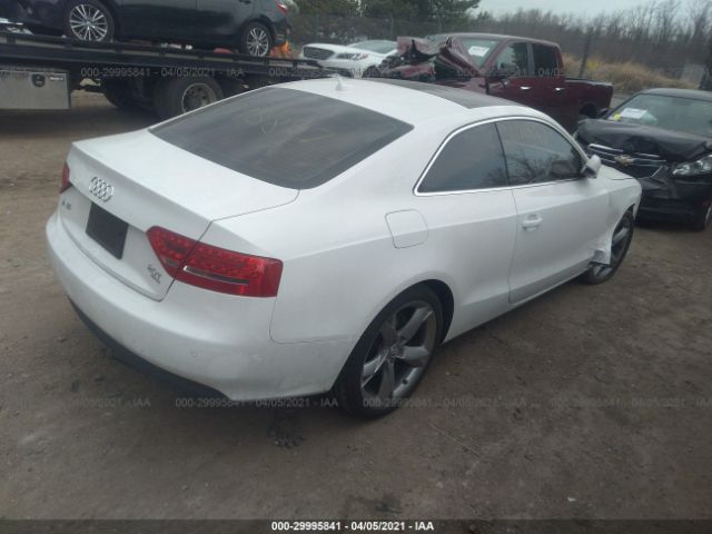 Photo 3 VIN: WAULFAFR3AA028813 - AUDI A5 