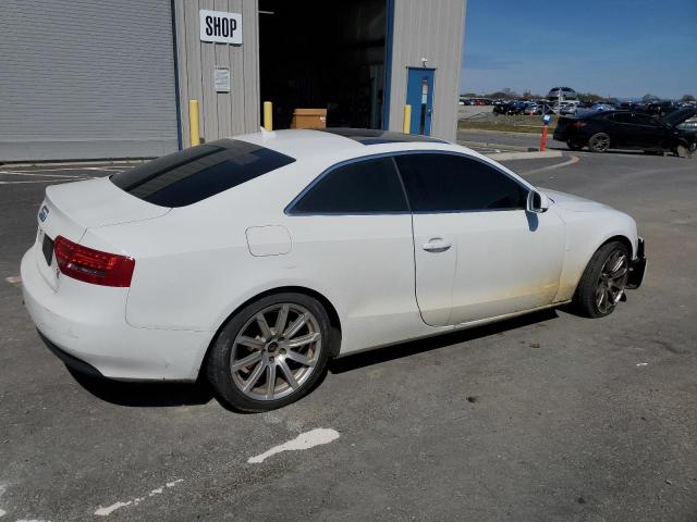 Photo 2 VIN: WAULFAFR4BA081831 - AUDI A5 PREMIUM 