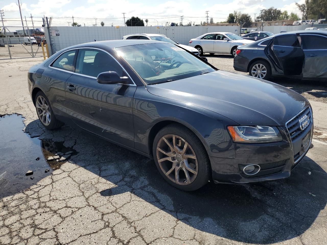 Photo 3 VIN: WAULFAFR6CA024869 - AUDI A5 