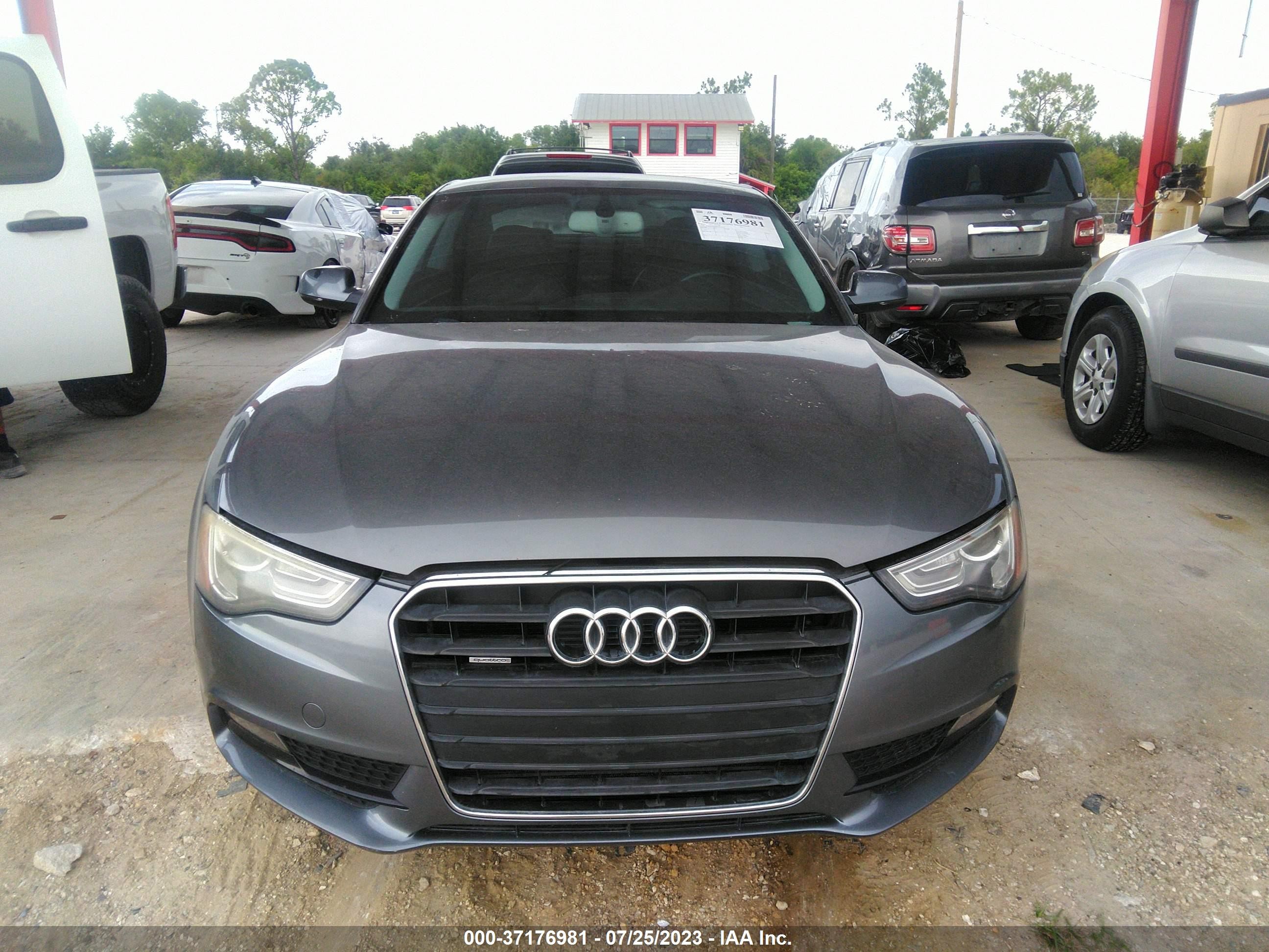 Photo 11 VIN: WAULFAFR6DA052219 - AUDI A5 