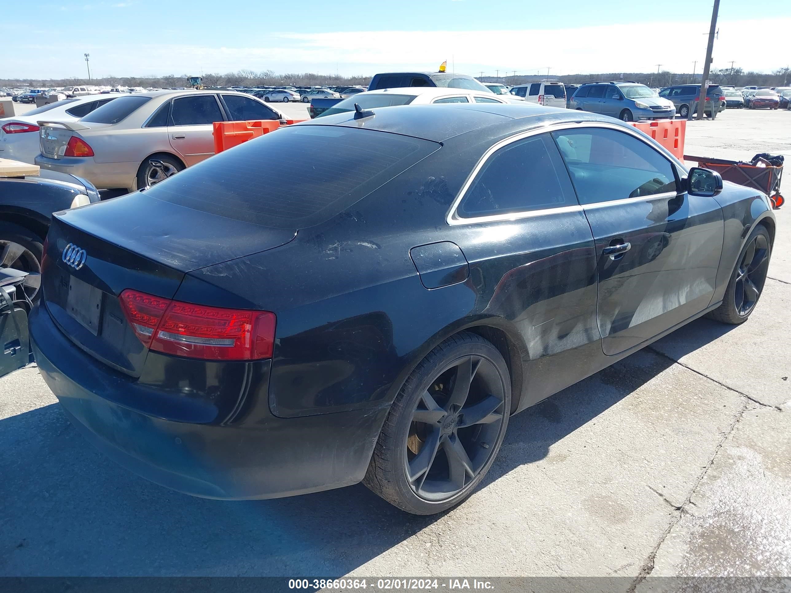 Photo 3 VIN: WAULFAFR7BA026743 - AUDI A5 