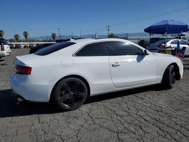 Photo 2 VIN: WAULFAFR7BA061377 - AUDI A5 PREMIUM 