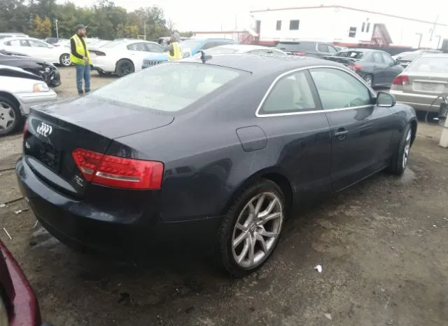 Photo 3 VIN: WAULFAFR7CA004081 - AUDI A5 