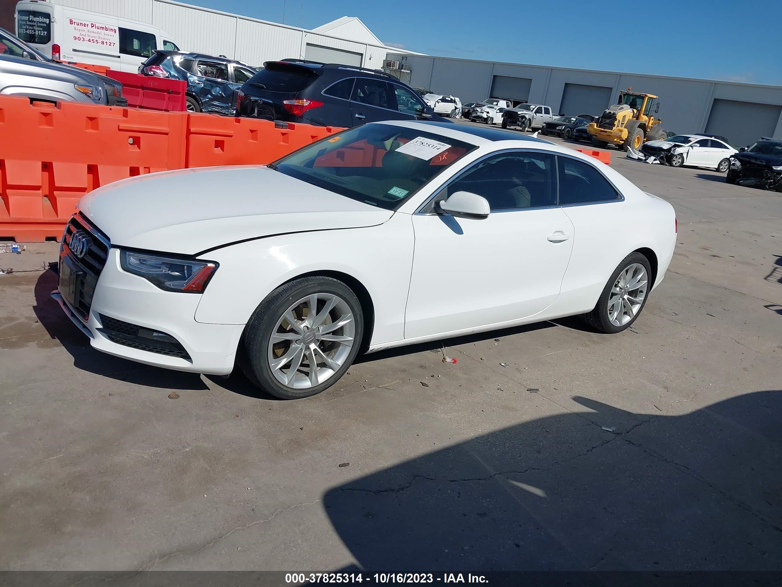 Photo 13 VIN: WAULFAFR9DA032384 - AUDI A5 