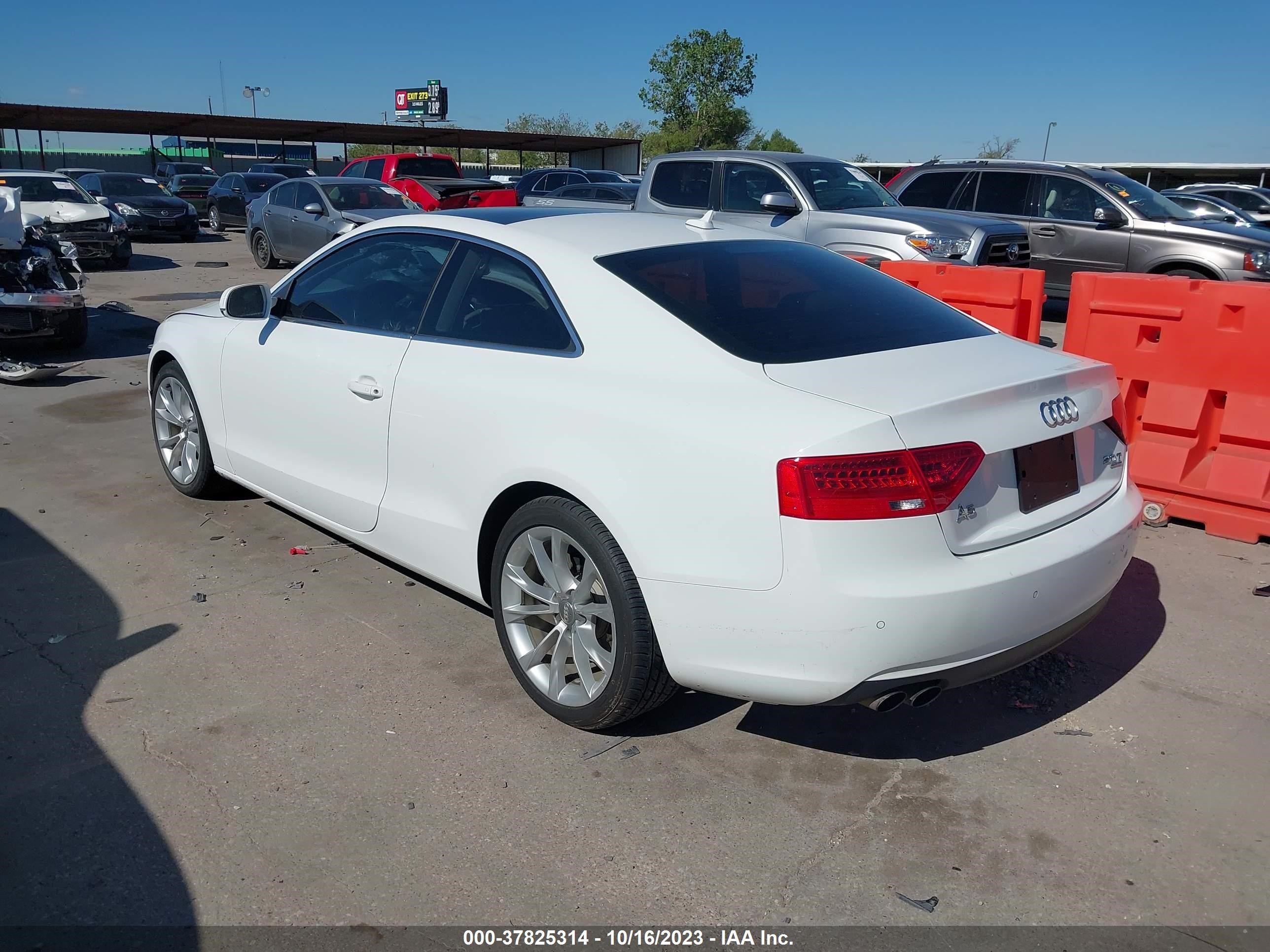 Photo 2 VIN: WAULFAFR9DA032384 - AUDI A5 