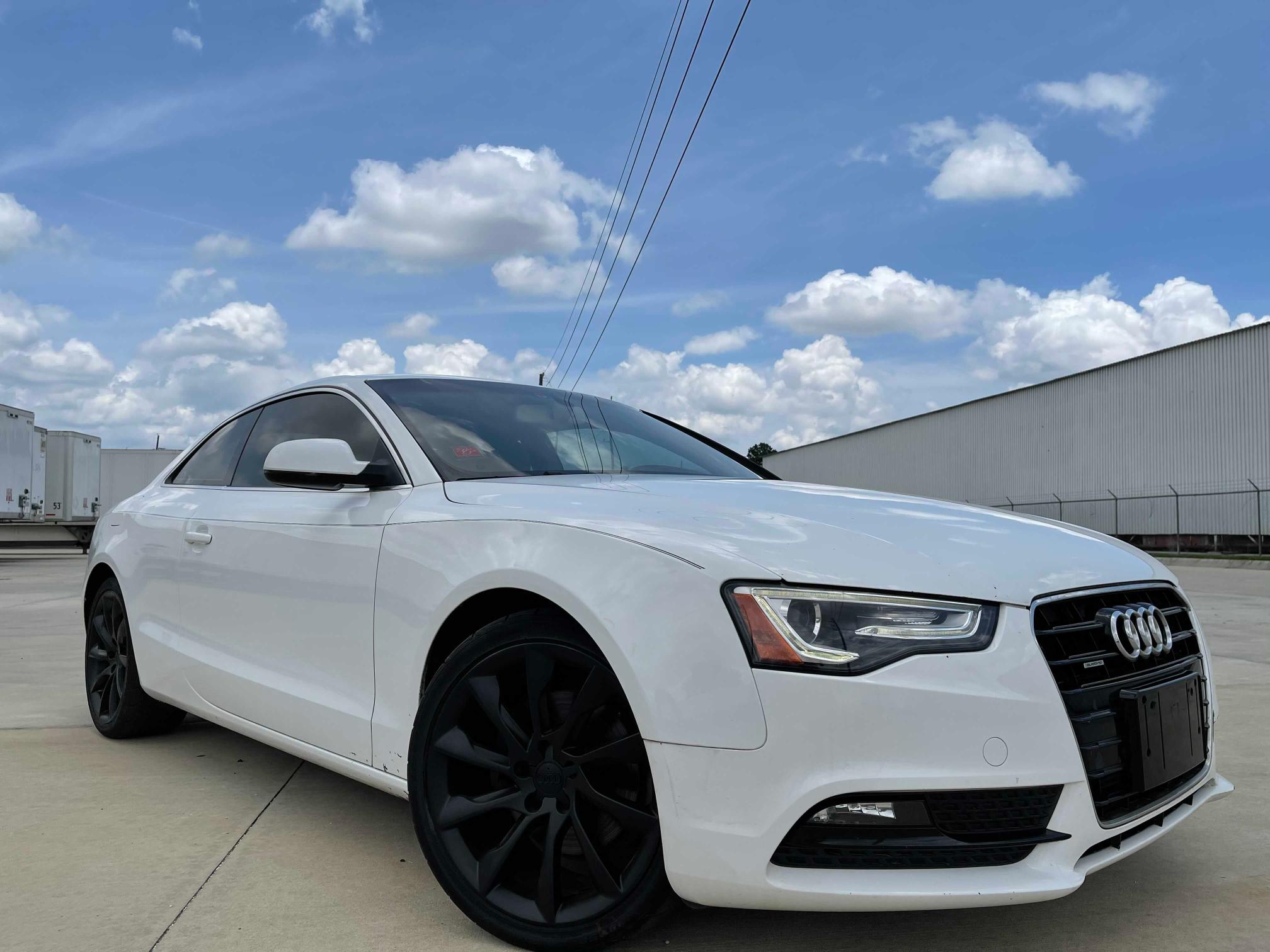 Photo 0 VIN: WAULFAFR9EA073065 - AUDI A5 