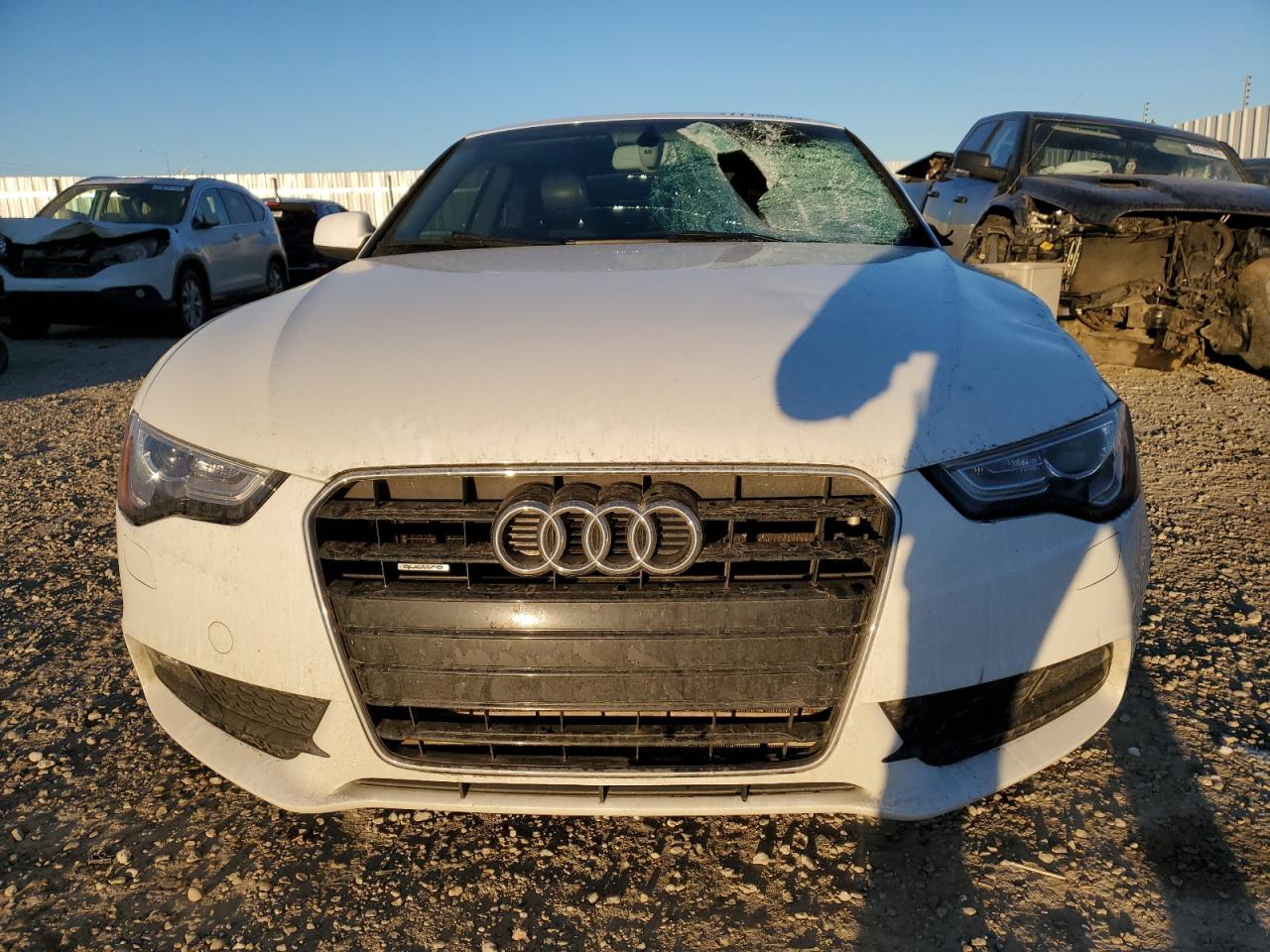 Photo 4 VIN: WAULFBFR3EA063444 - AUDI A5 