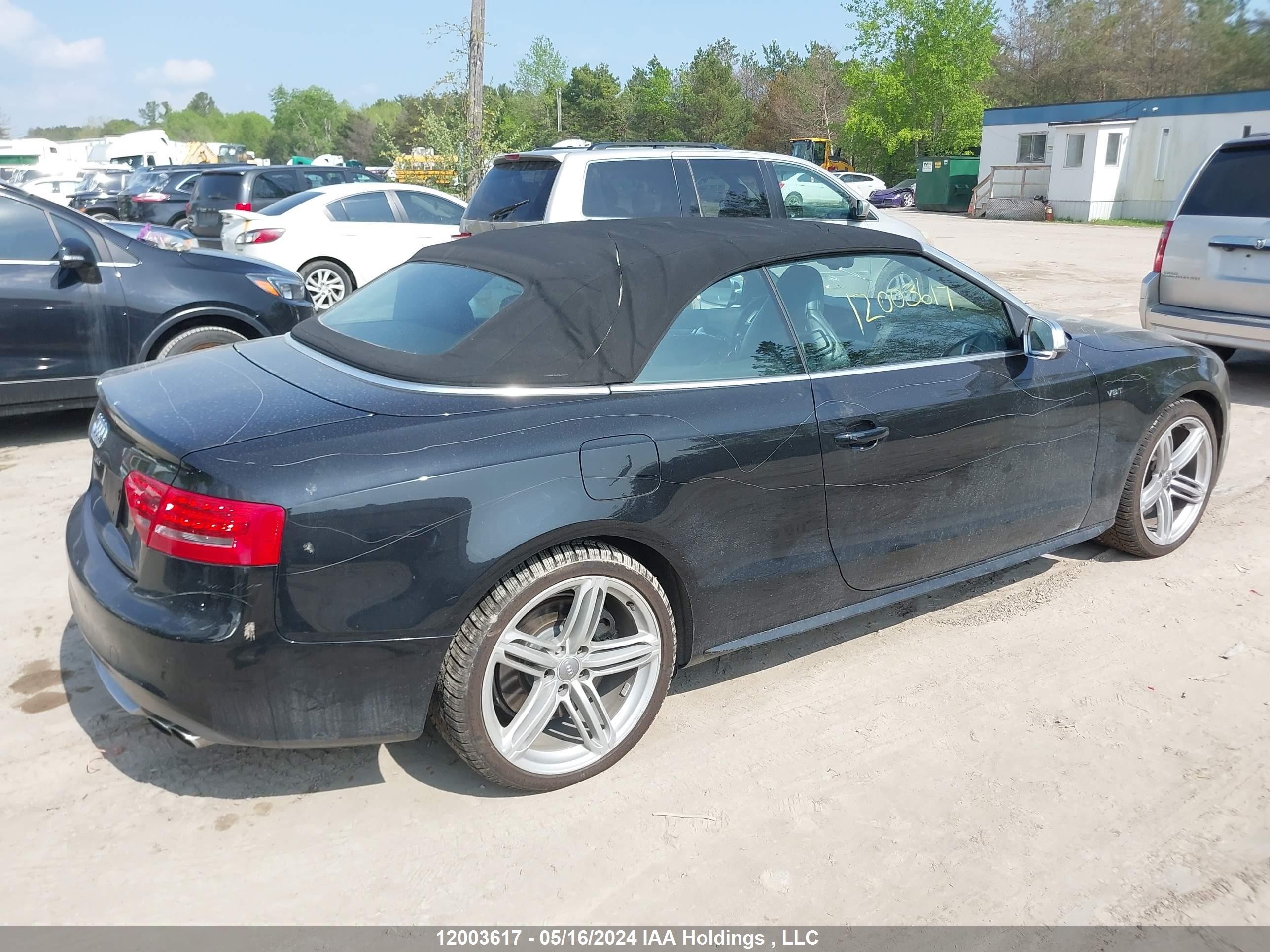 Photo 3 VIN: WAULGBFH2AN026179 - AUDI S5 