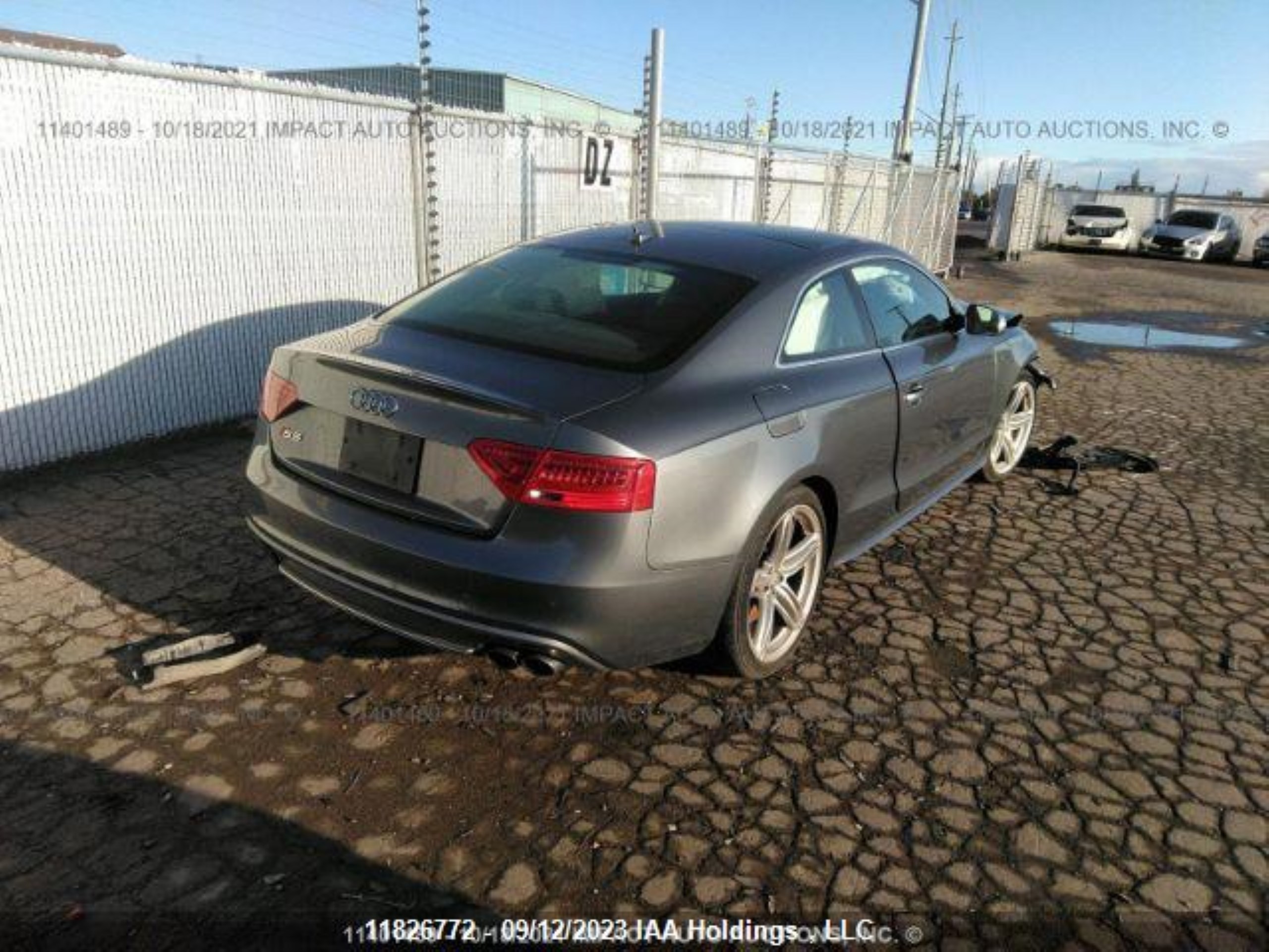 Photo 3 VIN: WAULGBFR6DA013178 - AUDI S5 