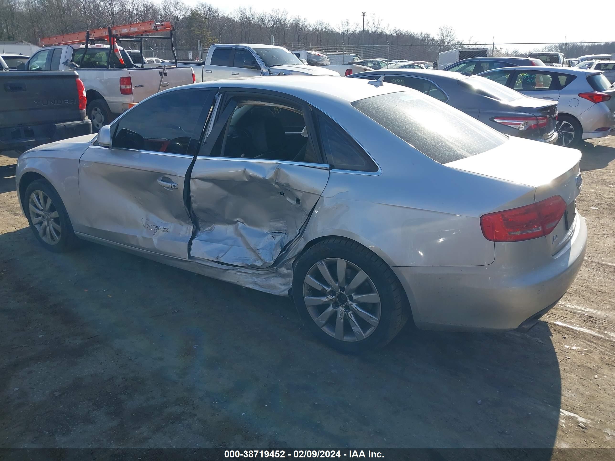 Photo 2 VIN: WAULK78K39N034288 - AUDI A4 