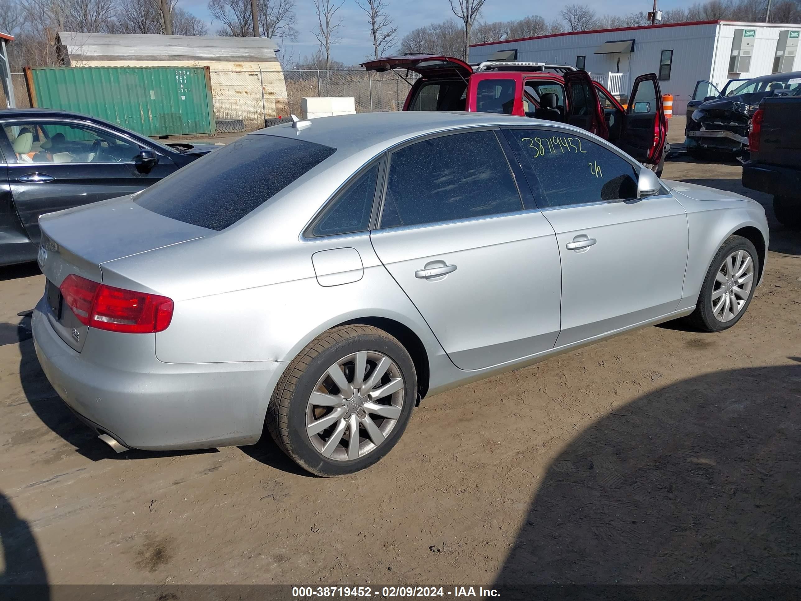 Photo 3 VIN: WAULK78K39N034288 - AUDI A4 