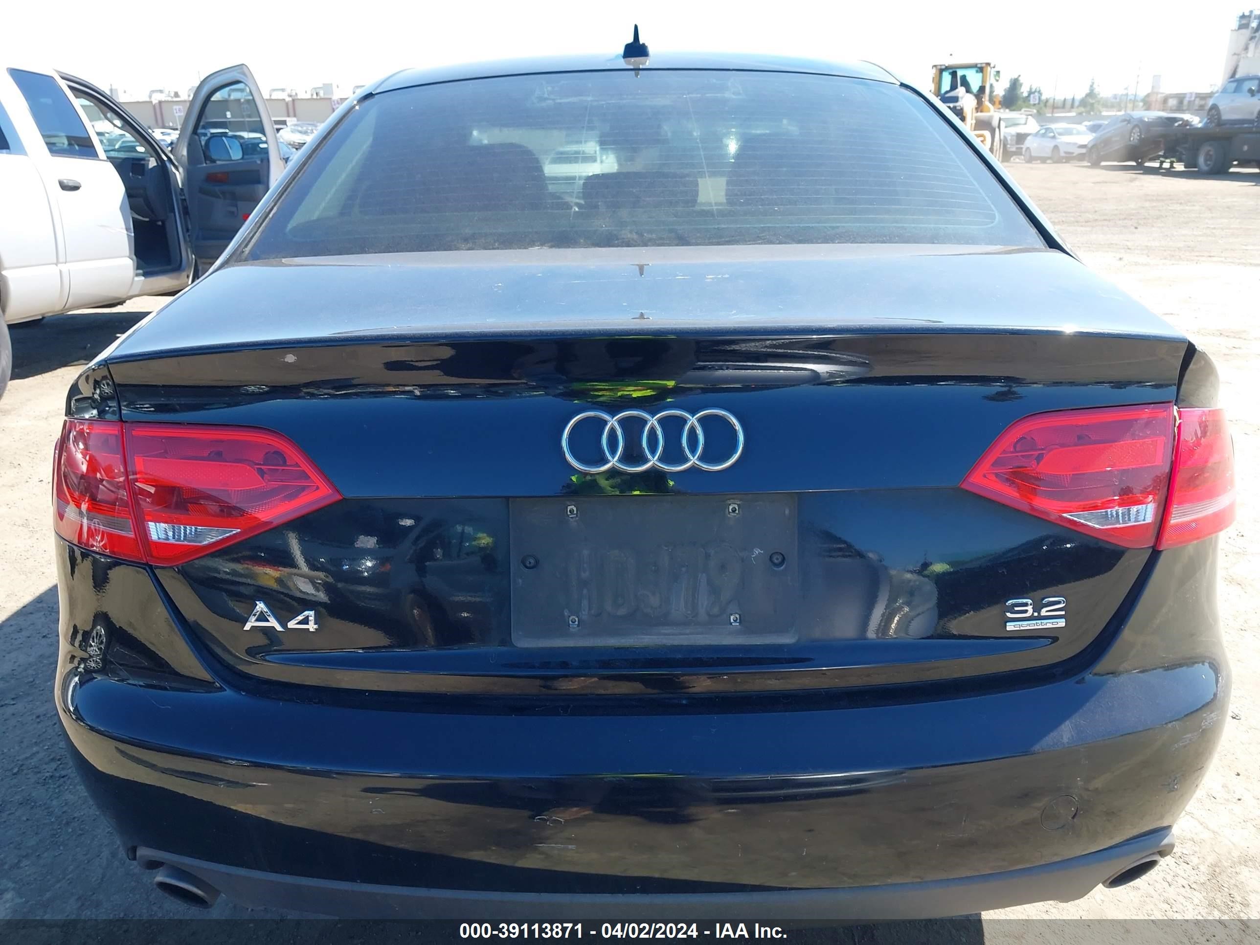 Photo 16 VIN: WAULK78K69N006971 - AUDI A4 