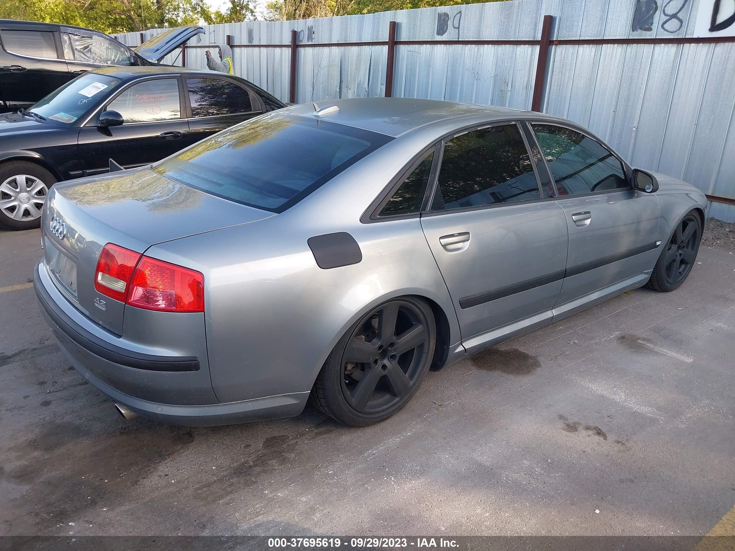 Photo 3 VIN: WAULL44E16N006786 - AUDI A8 