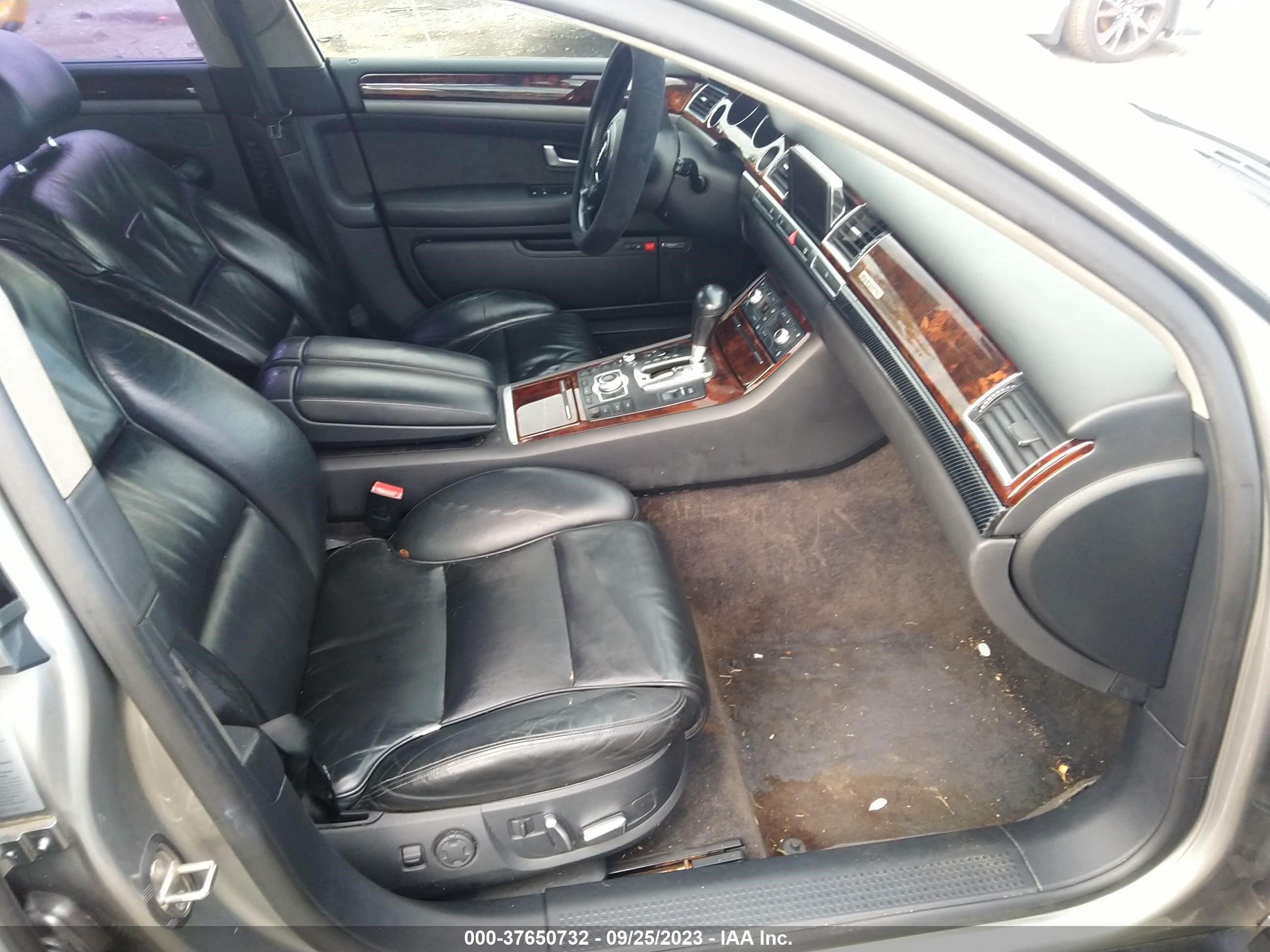 Photo 4 VIN: WAULL44E75N015801 - AUDI A8 